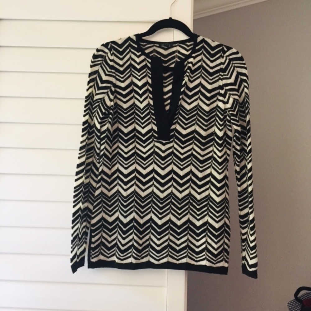 Ann Taylor lightweight chevron sweater